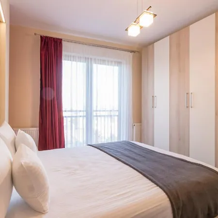 Modern Downtown Apartmán Kluž