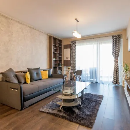 Modern Downtown Apartment