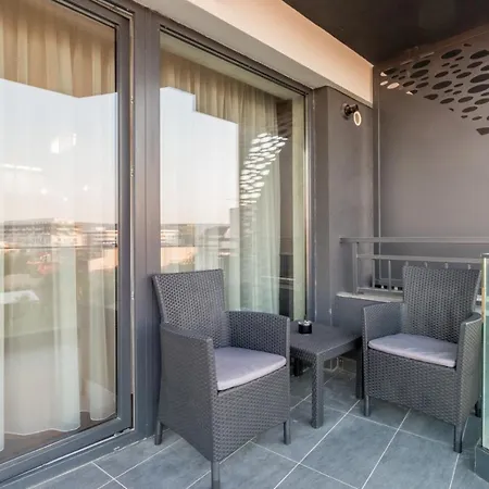 Modern Downtown アパート *