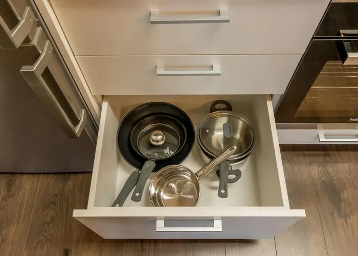 Modern Downtown Apartman *